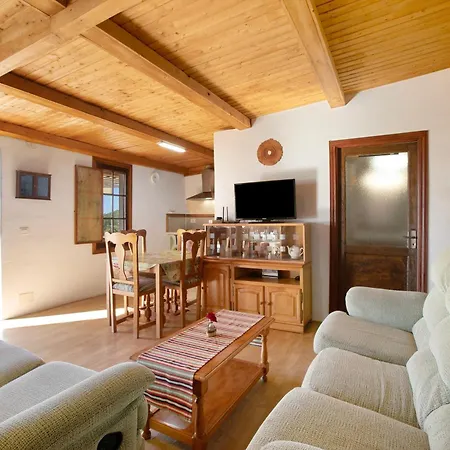 Holiday home Salon Y Casa Eventos